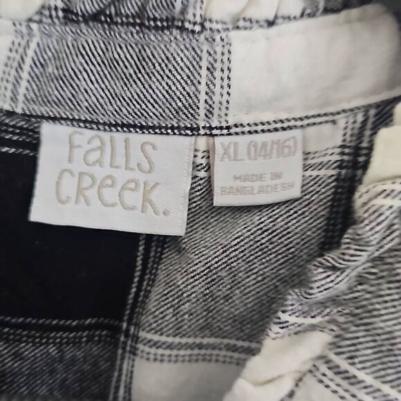 Falls Creek Junior girl, longsleeve plaid, flannel top. Button-down shirt. XL gi - Picture 4 of 7